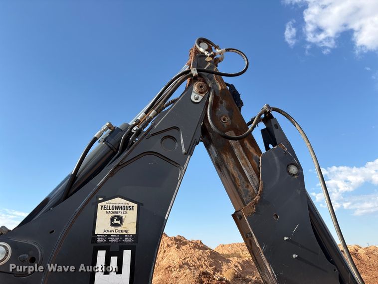 image for item EF6075 2014 John Deere 310SK backhoe