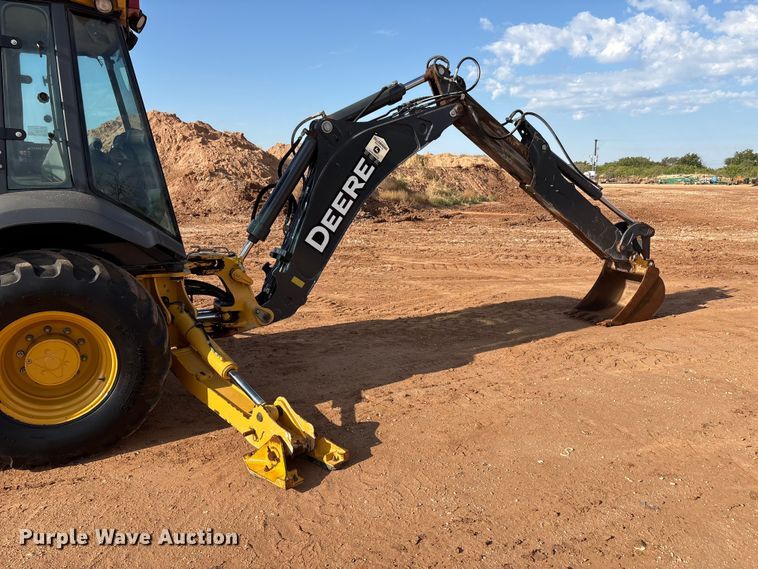 image for item EF6075 2014 John Deere 310SK backhoe