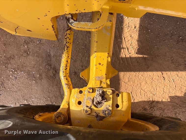 image for item EF6075 2014 John Deere 310SK backhoe