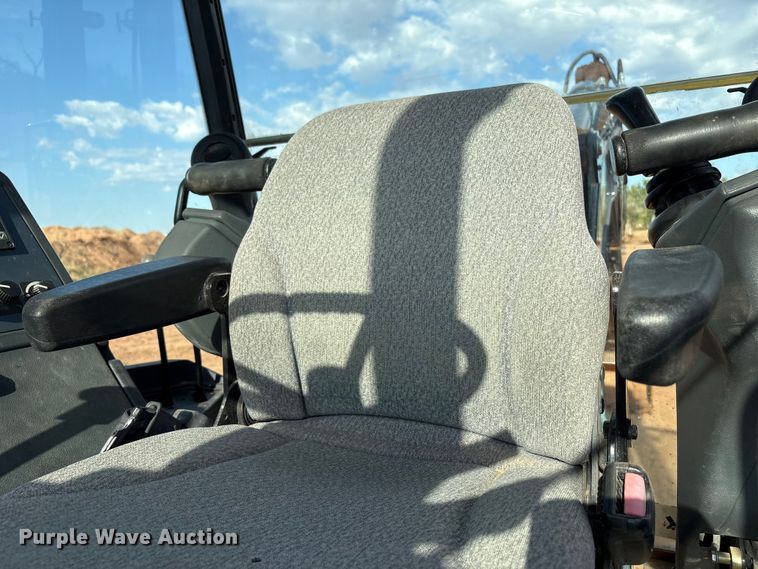 image for item EF6075 2014 John Deere 310SK backhoe