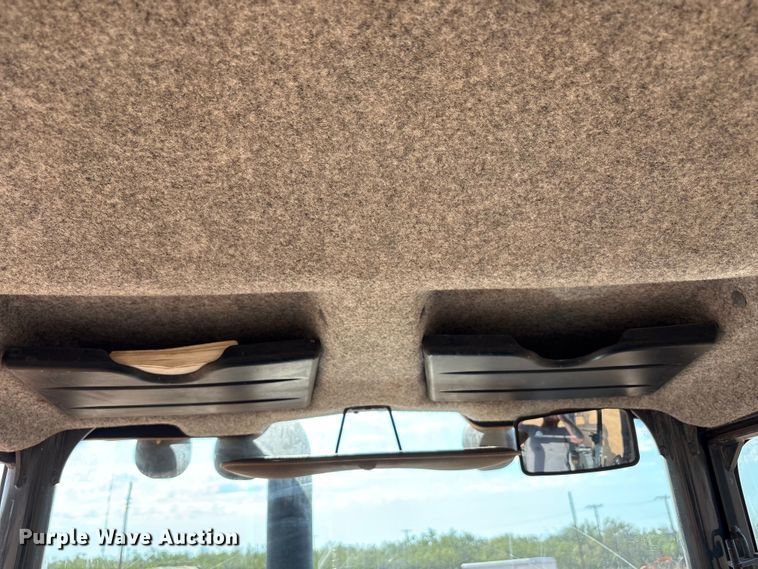 image for item EF6075 2014 John Deere 310SK backhoe