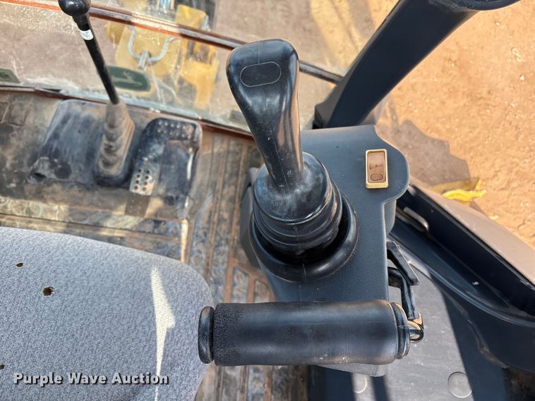 image for item EF6075 2014 John Deere 310SK backhoe