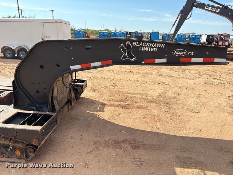 image for item EF6076 2011 Etnyre Blackhawk limited lowboy equipment trailer