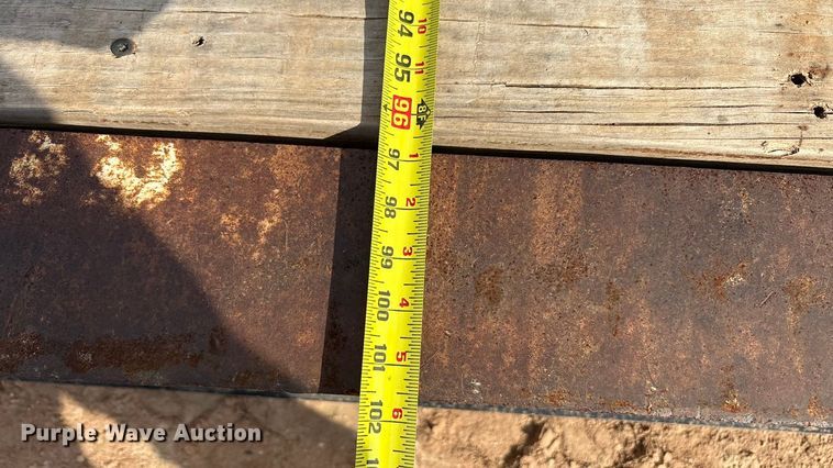 image for item EF6076 2011 Etnyre Blackhawk limited lowboy equipment trailer