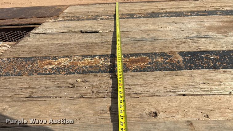 image for item EF6076 2011 Etnyre Blackhawk limited lowboy equipment trailer