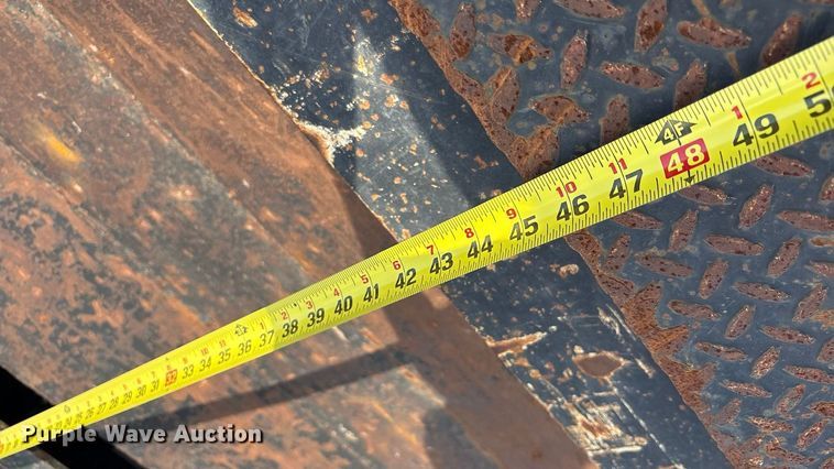 image for item EF6076 2011 Etnyre Blackhawk limited lowboy equipment trailer