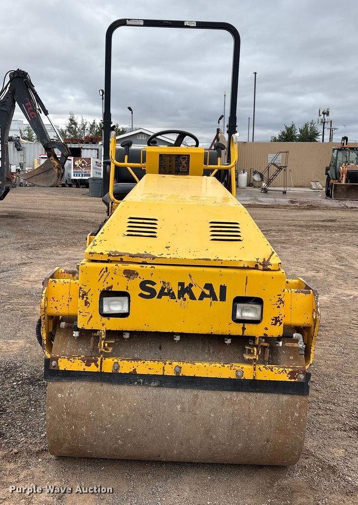 image for item EF6082 2007 Sakai SW320 double drum vibratory roller