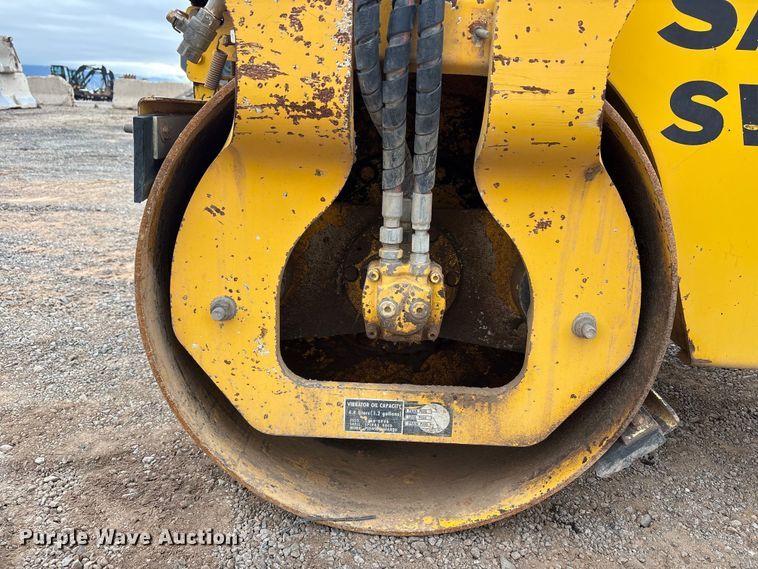 image for item EF6082 2007 Sakai SW320 double drum vibratory roller