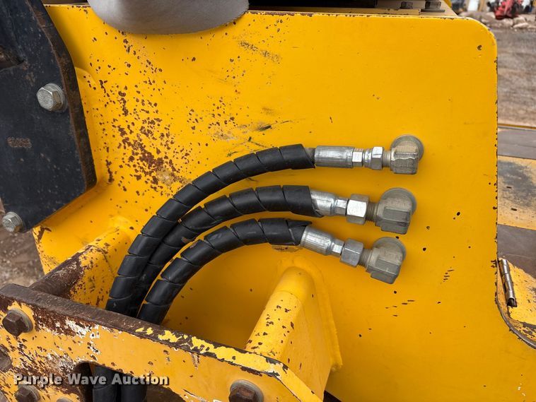 image for item EF6082 2007 Sakai SW320 double drum vibratory roller