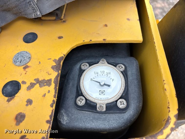 image for item EF6082 2007 Sakai SW320 double drum vibratory roller