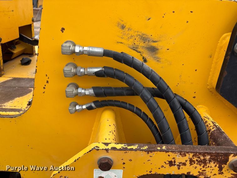 image for item EF6082 2007 Sakai SW320 double drum vibratory roller