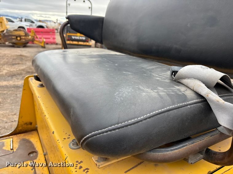 image for item EF6082 2007 Sakai SW320 double drum vibratory roller