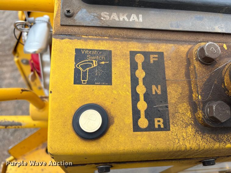 image for item EF6082 2007 Sakai SW320 double drum vibratory roller
