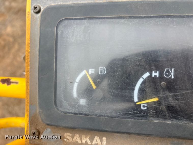 image for item EF6082 2007 Sakai SW320 double drum vibratory roller