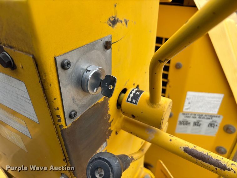 image for item EF6082 2007 Sakai SW320 double drum vibratory roller