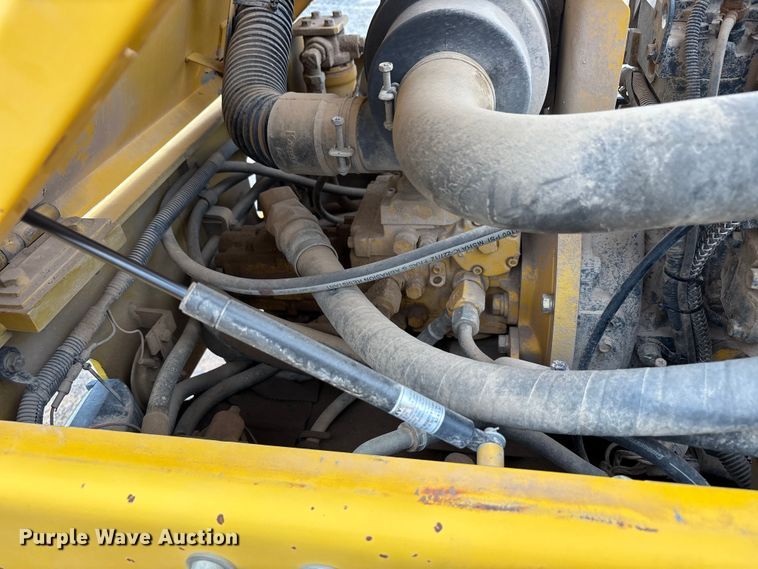 image for item EF6082 2007 Sakai SW320 double drum vibratory roller