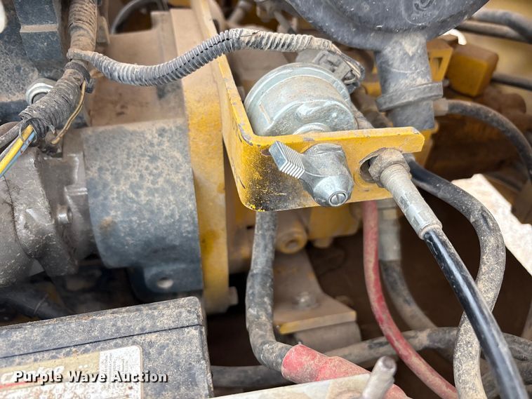 image for item EF6082 2007 Sakai SW320 double drum vibratory roller