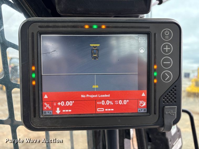 image for item EF6083 2021 John Deere 333G tracked skid steer loader