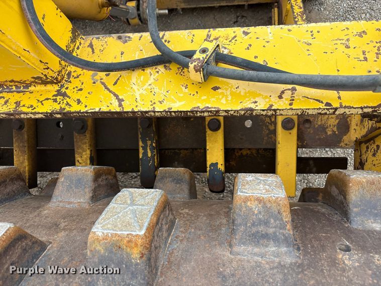 image for item EF6084 2007 Sakai SV201TF single drum vibratory roller