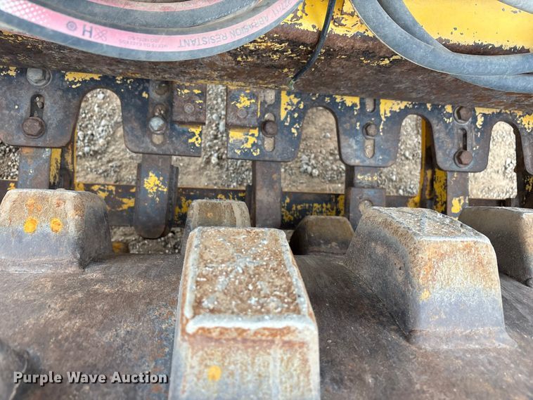 image for item EF6084 2007 Sakai SV201TF single drum vibratory roller