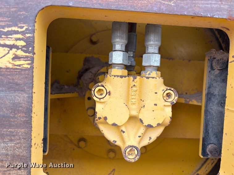 image for item EF6084 2007 Sakai SV201TF single drum vibratory roller