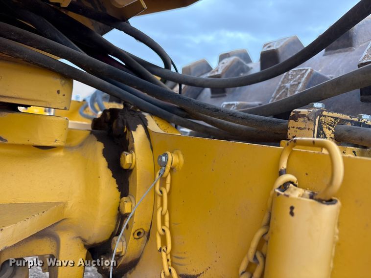 image for item EF6084 2007 Sakai SV201TF single drum vibratory roller