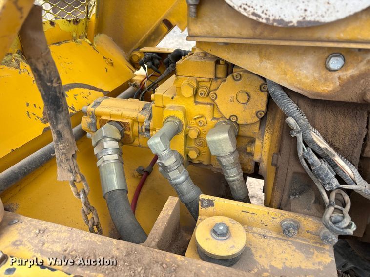 image for item EF6084 2007 Sakai SV201TF single drum vibratory roller