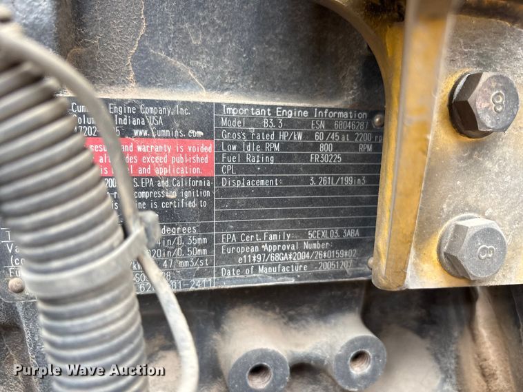 image for item EF6084 2007 Sakai SV201TF single drum vibratory roller