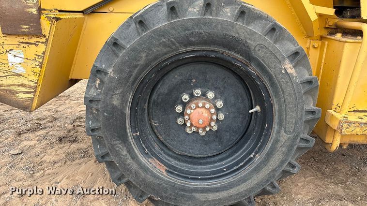 image for item EF6084 2007 Sakai SV201TF single drum vibratory roller