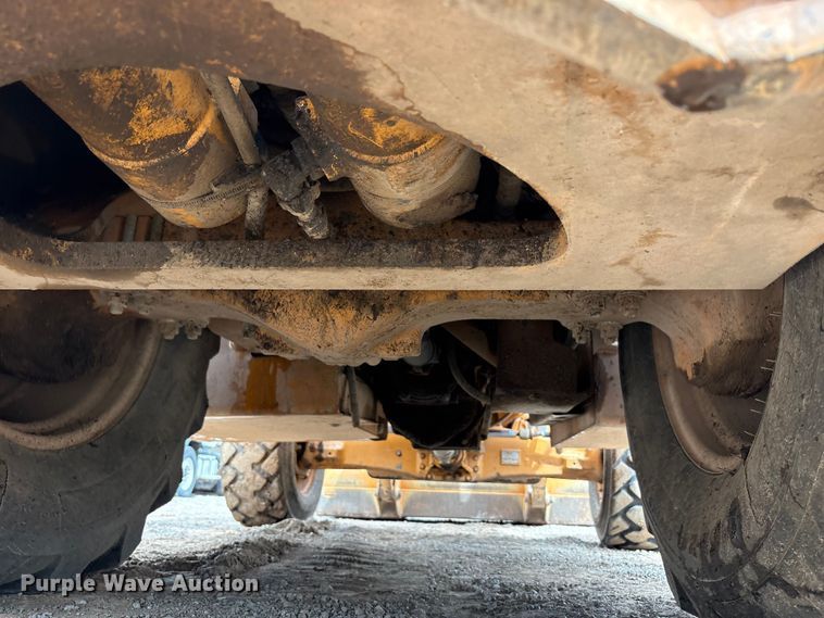 image for item EF6086 2011 Case 580 Super N backhoe