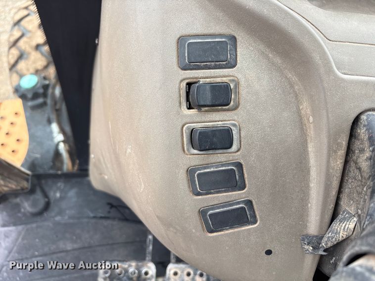 image for item EF6086 2011 Case 580 Super N backhoe