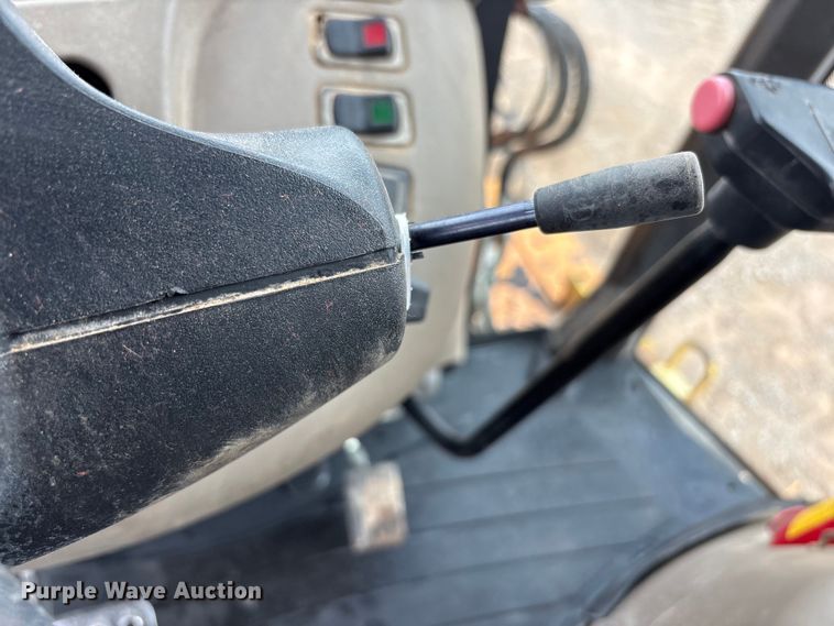 image for item EF6086 2011 Case 580 Super N backhoe