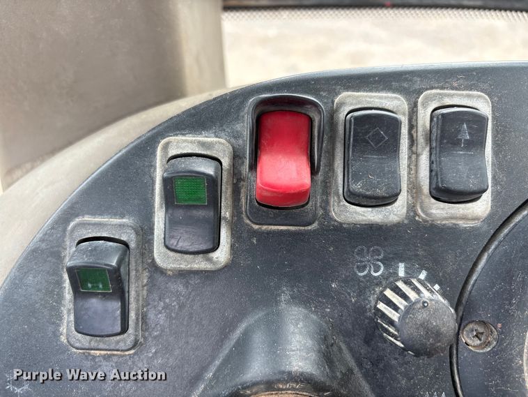 image for item EF6086 2011 Case 580 Super N backhoe