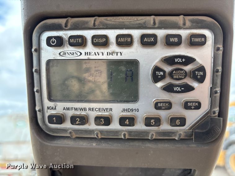 image for item EF6086 2011 Case 580 Super N backhoe