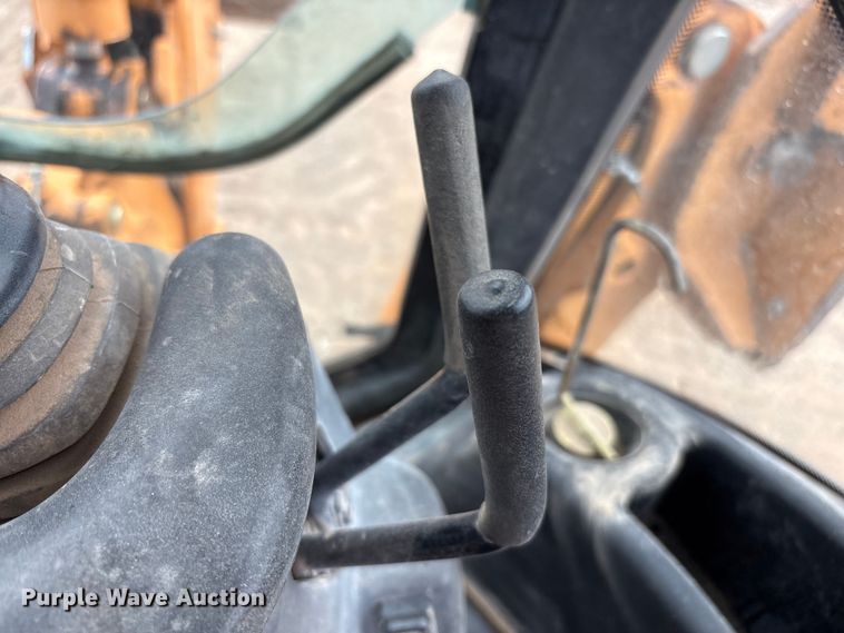 image for item EF6086 2011 Case 580 Super N backhoe