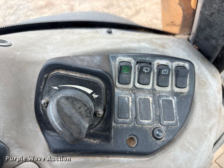 image for item EF6086 2011 Case 580 Super N backhoe