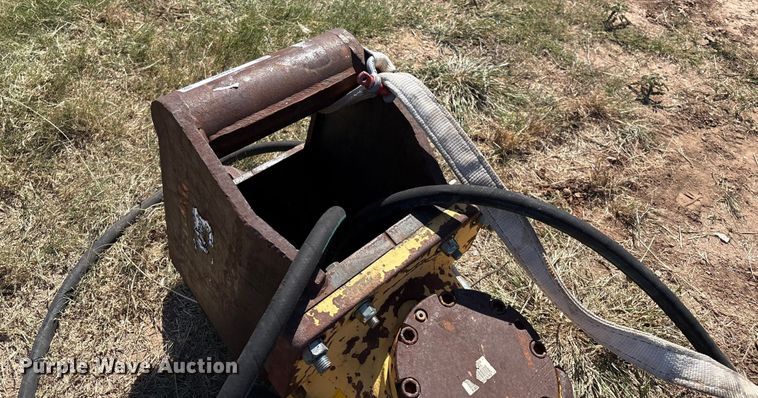 image for item EH4082 Breaker