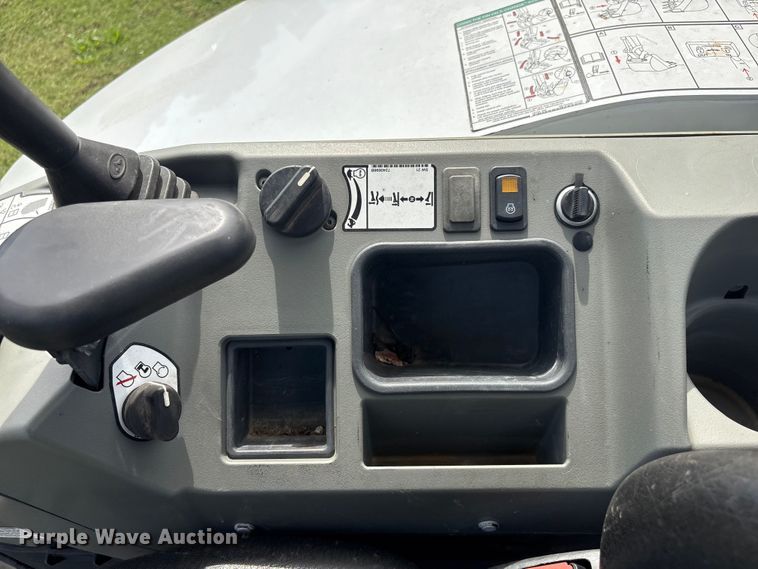 image for item EH7515 2023 Bobcat E42 mini excavator