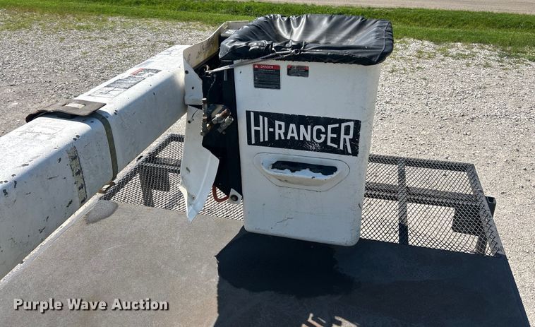 image for item EK8396 2009 GMC C7500 forestry bucket truck