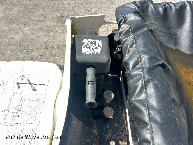 image for item EK8396 2009 GMC C7500 forestry bucket truck