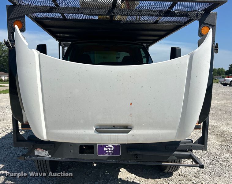 image for item EK8396 2009 GMC C7500 forestry bucket truck