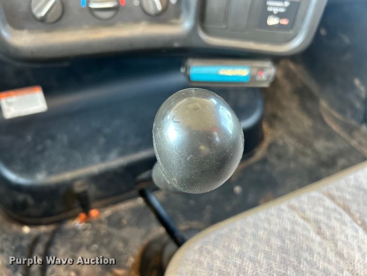 image for item EK8396 2009 GMC C7500 forestry bucket truck