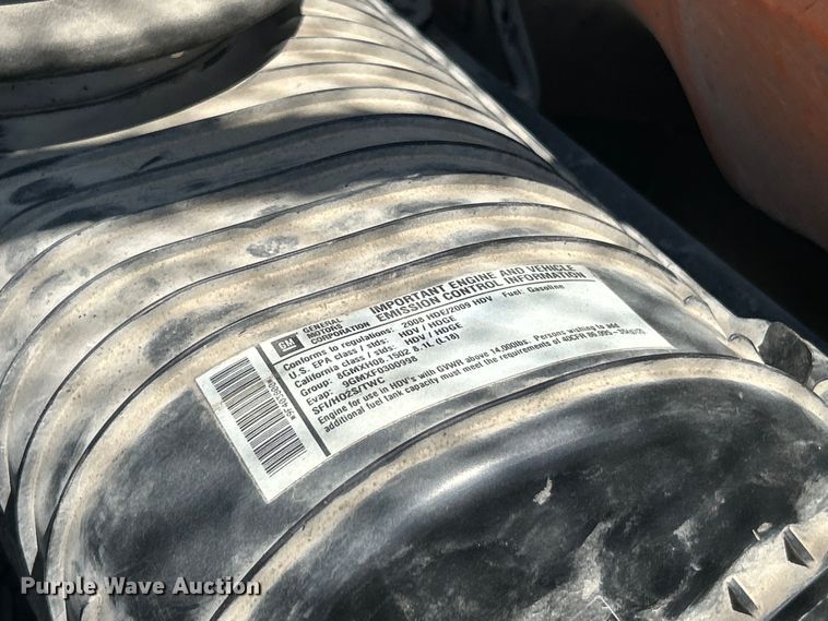 image for item EK8396 2009 GMC C7500 forestry bucket truck