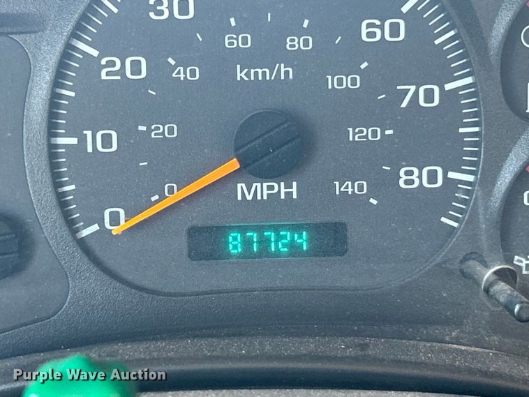 image for item EK8396 2009 GMC C7500 forestry bucket truck