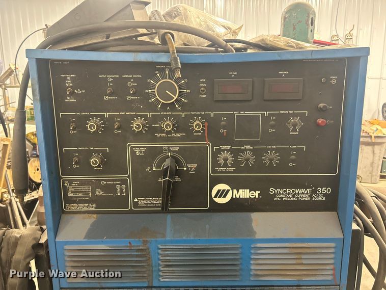 image for item EK8404 Miller Syncrowave 350 welder