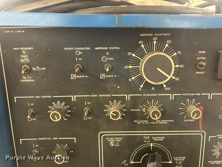 image for item EK8404 Miller Syncrowave 350 welder