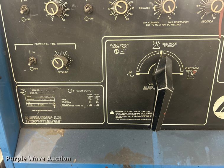 image for item EK8404 Miller Syncrowave 350 welder