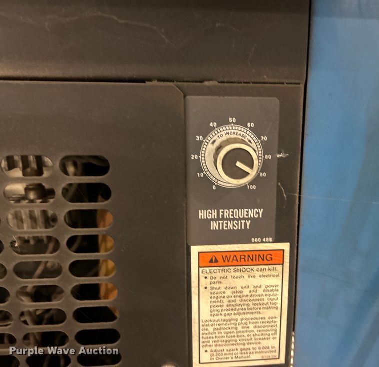 image for item EK8404 Miller Syncrowave 350 welder