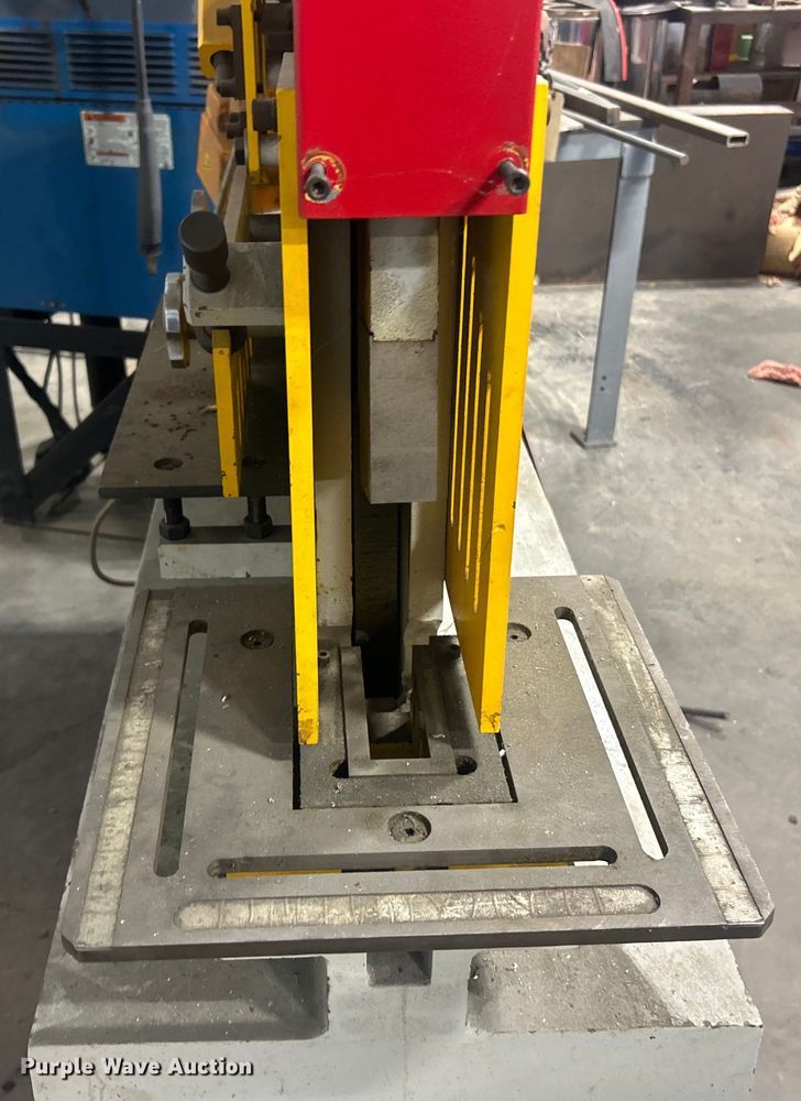 image for item EK8406 Bernado hydraulic iron worker