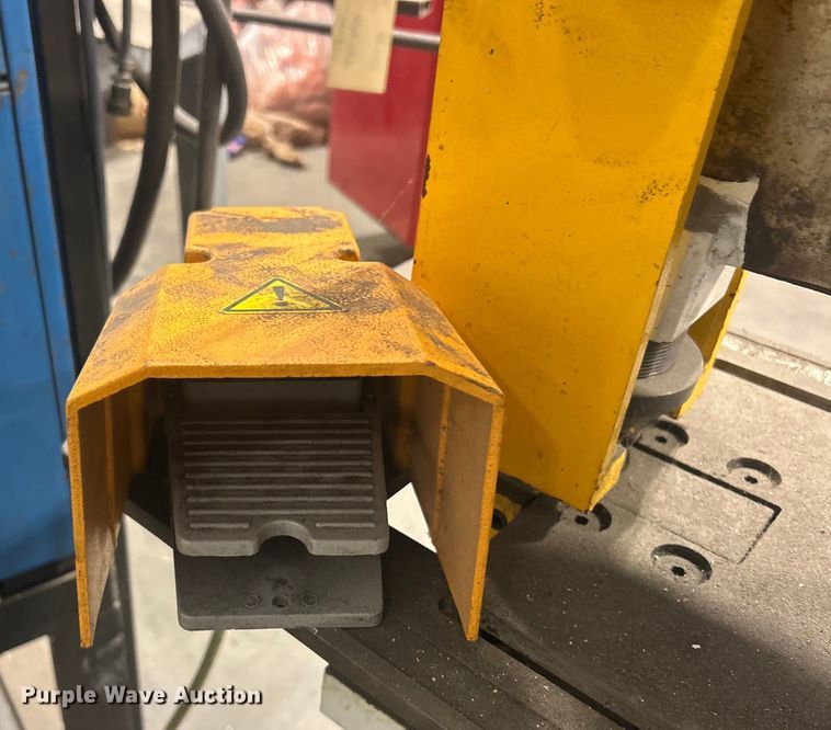 image for item EK8406 Bernado hydraulic iron worker